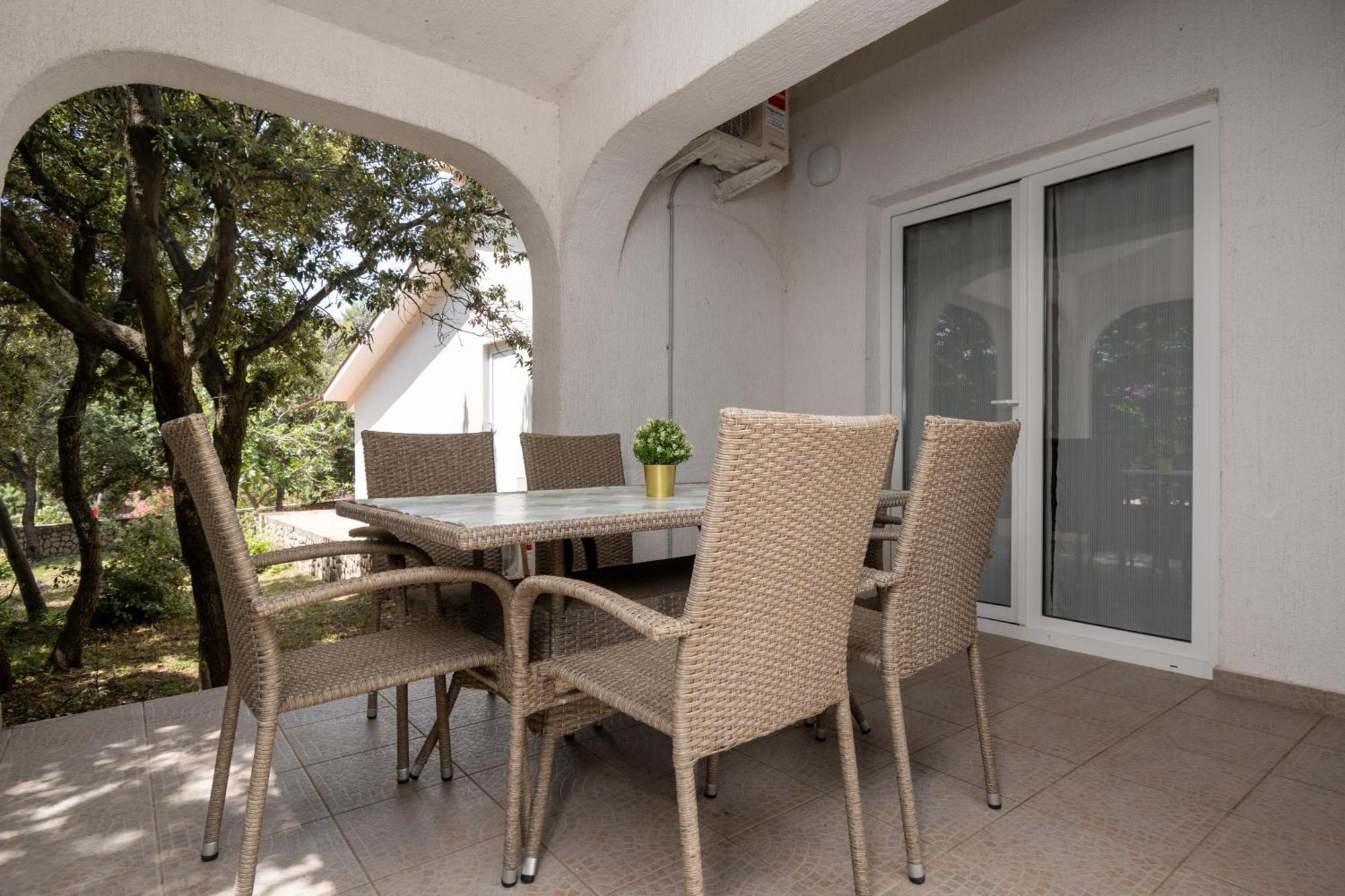 Apartments With A Parking Space Mandre, Pag - 16836 Exterior photo