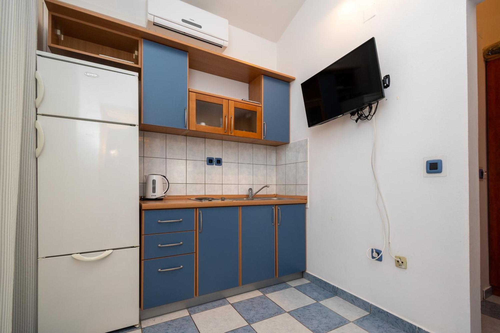 Apartments With A Parking Space Mandre, Pag - 16836 Room photo