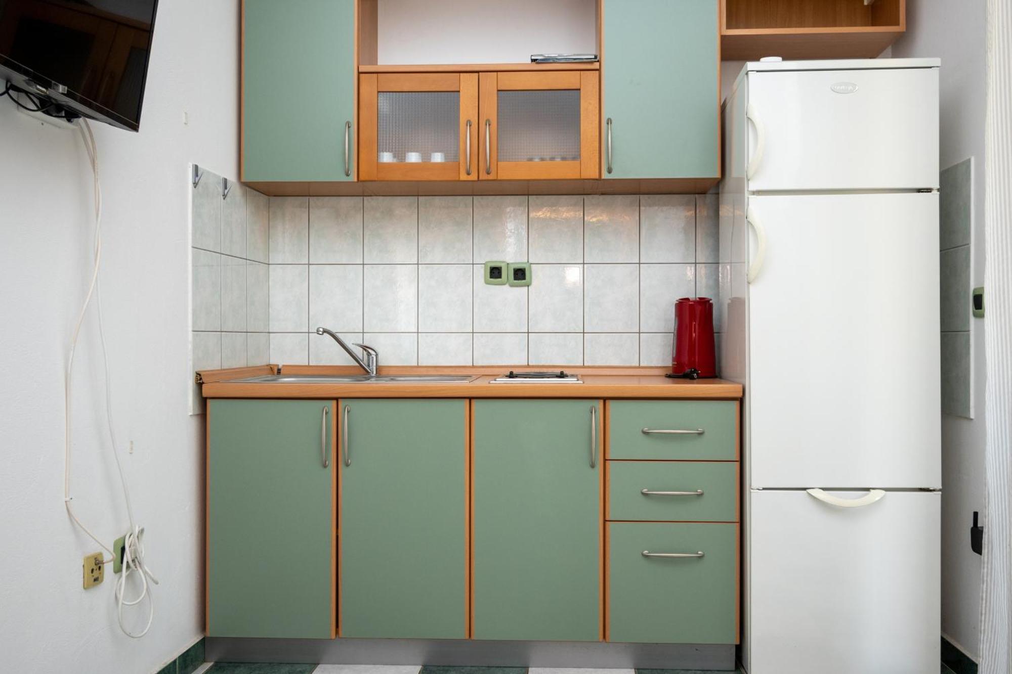 Apartments With A Parking Space Mandre, Pag - 16836 Room photo